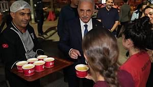 ÜMRANİYE BELEDİYESİNDEN İÇLERİ ISITAN ÇORBA İKRAMI
