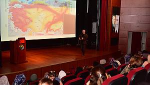 Tuzlalı Vatandaşlar İçin Temel Afet Bilinci Eğitimi Düzenlendi
