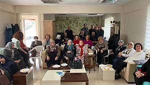 Asırlık Çınar Evi’nde büyüklerimize Aktif Yaş Alma Semineri verildi