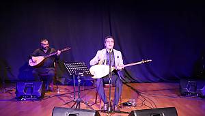 Özden Irmak’tan Kartallılara Müzik Ziyafeti