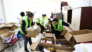 BAYRAKLI BELEDİYESİ DEPREMZEDELERE KUCAK AÇTI