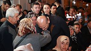 Üsküdar'ın Hatay'daki İftar Sofrasına Bakan'da İştirak Etti