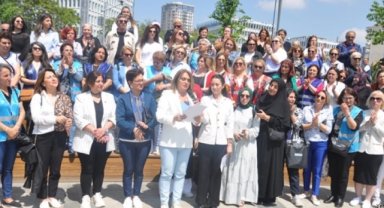Birgül Karababa 'sandığa gidelim oyumuzu kullanalım'