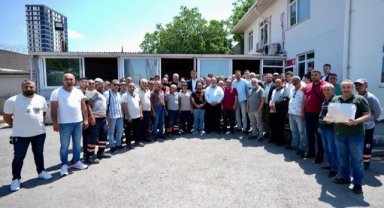 BAŞKAN YÜKSEL PERSONELİ İLE BAYRAMLAŞTI