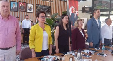 KARTAL ATATÜRK'ÇÜ DÜŞÜNME DERNEĞİ BAŞKANI HÜLYA ARKAN BASIN MENSUPLARIYLA BULUŞTU
