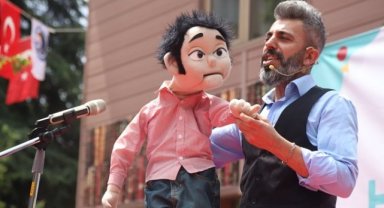 Kartallı Miniklerin Kukla Heyecanı