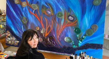 TÜLİN KAYNAK’TAN YARI DEĞERLİ TAŞLARLA HARMANLANAN BİR SANAT ESERİ