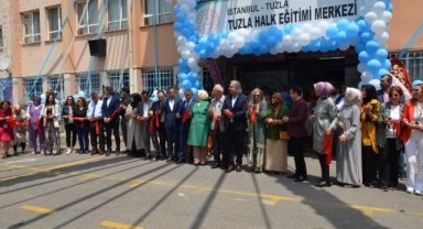 TUZLA HALK EĞİTİM MERKEZİ KURSİYERLERİNİN ESERLERİ YILSONU SERGİSİNDE SUNULDU