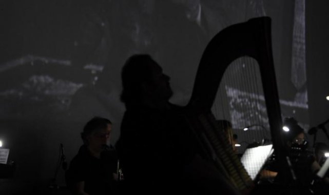 KALAMIŞ YAZ FESTİVALİ YILDIZLAR ALTINDA SİNEMA KEYFİ