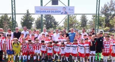 Bakan Bak Ve Başkan Göksu, Gençlerle Spor Dolu Bir Gün Geçirdi