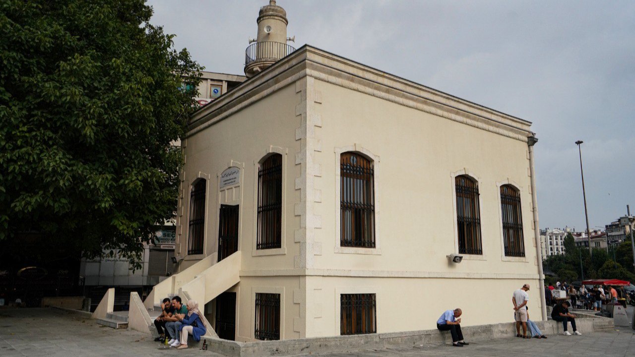 Camcılar Camii Restore Edildi