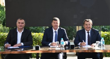 CHP'Lİ ÜÇ BELEDİYEDEN DEPREM PROTOKOLÜ