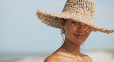GÜNEŞ IŞINLARI CİLDİNİZİN KABUSU OLMASIN