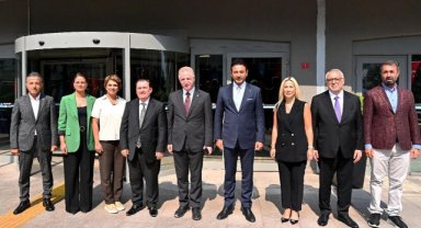 İstanbul Valisi Davut Gül'den Beşiktaş Belediyesine Ziyaret