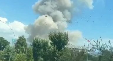 KOCAELİ'DE DERİNCE LİMANI'NDA PATLAMA