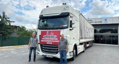 Başkan Yılmaz’dan Depremzede Öğrencilere Çanta Ve Kırtasiye Malzemesi Desteği