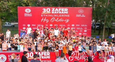 Büyük Zaferimizin 101. Yılı Coşkuyla Kutlandı