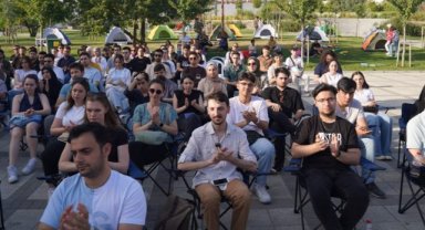 Esenlerli Öğrencilere Eğitim Desteği