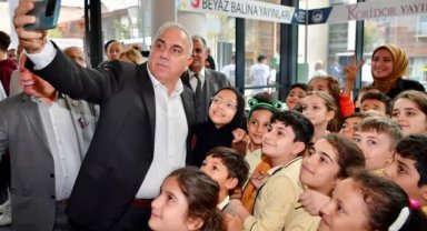 Fatih Kitap Fuarı Neslişah Sultan Kültür Merkezi'nde Açıldı