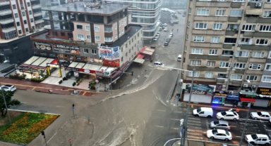 İstanbul'da Selden Etkilenen Ailelere 15 Bin TL Para Yardımı Yapılacak