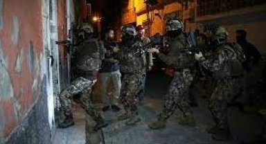 İzmir'de Bombalı Eylem Hazırlığındaki DEAŞ Terör Örgütü Üyesi 10 Şüpheli Yakalandı