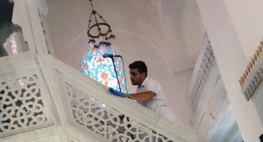 Maltepe Belediyesi’nden Mevlid Kandili Öncesinde Temizlik
