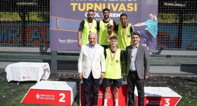 Nefes Kesen Ayak Tenisi Turnuvasında Şampiyon Belli Oldu
