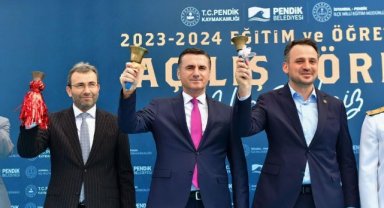 Yeni Eğitim Öğretim Yılı Törenle Başladı