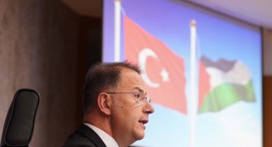 Atatürk Türkiye’nin Rotasını Barış Olarak Çizdi