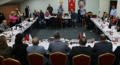 Ak Parti Kartal İlçe Başkanlığı Gazetecilerle Bir Araya Geldi