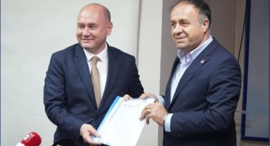 İBB CHP Grup Başkan Vekili Tarık Balyalı CHP Pendik İlçe Başkanlığı'nda Pendik Belediye Başkan Aday Adaylığı başvurusunu gerçekleştirdi.