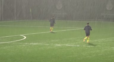 Kartal Belediyesi Cumhuriyet’in 100. Yılı Özel Futbol Turnuvası’nın Şampiyonu Kara Kartallar 