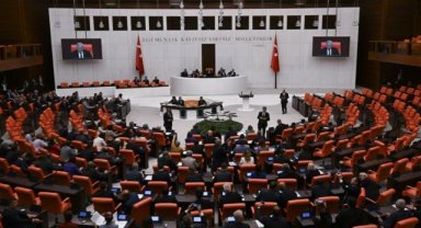 Tezkere meclisten geçti