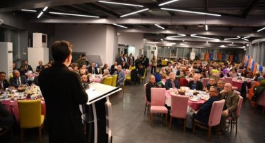 Tuzla'da Vefa Yemeği