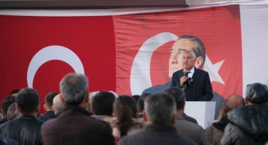 Aladağ’ı köy köy gezen Başkan Zeydan Karalar, 30 öğrencilik misafirhanenin açılışını yaptı