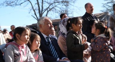 Halk istiyor, Zeydan Karalar yapıyor