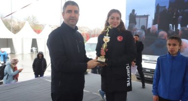 13. Uğur Mumcu’yu Anma Koşusu Kartal’da Yapıldı