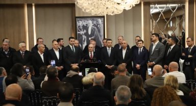 “Bu türden operasyonlar CHP’ye puan kazandır”