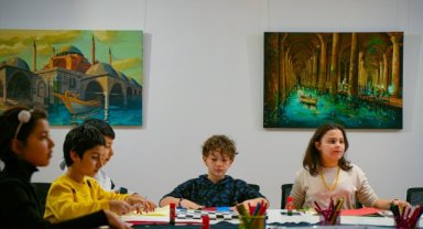 Çocuklar Kadırga Sanat Galerileri'ndeki Benim Adım Picasso Kübik Kolaj Atölyesi'nde Buluşuyor