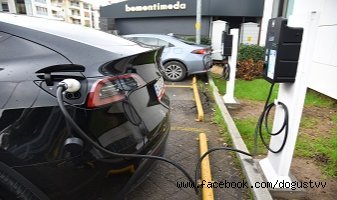 Kadıköy Belediyesinden 23 Noktaya Elektrikli Şarj İstasyonu