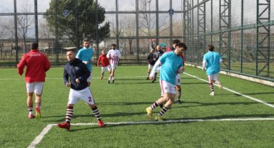 Kartal Belediyesi İşitme Engelliler Spor Kulübü Yeni Sezona Hızlı Başladı