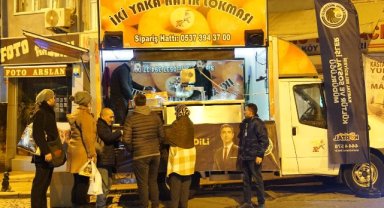Kartal Belediyesi’nden Kandil Simidi ve Hayır Lokması İkramı
