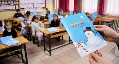 Milyonlarca öğrenci için karne günü… Yarıyıl tatili başlıyor