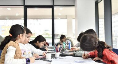 Çocuk Üniversitesi’nde Minikler Hem Eğlendi Hem Öğrendi