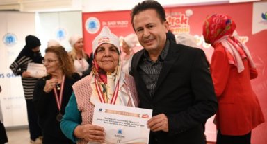 Geleneksel Lezzetler Yarışmasında 65 Yaş Üstü Büyükler Hünerlerini Sergiledi
