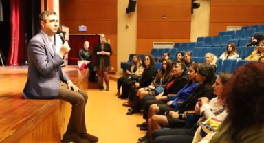 Kartal Belediyesi ‘Veli Akademisi’ Başladı