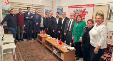 Süleyman Turan, Pendik Sivaslılar Derneği'ni Ziyaret Etti