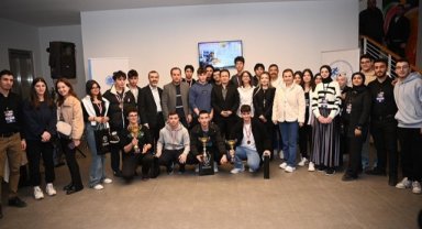 Tuzla'da Liseliler Bowlingde Yarıştı