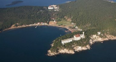 ADALAR BELEDİYESİ BASIN AÇIKLAMASI