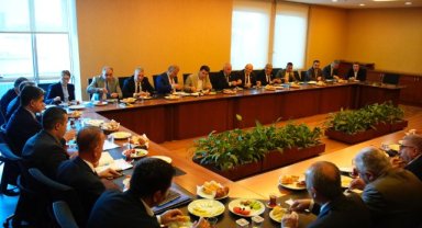 BAŞKAN ADIGÜZEL MUHTARLARLA BİR ARAYA GELDİ